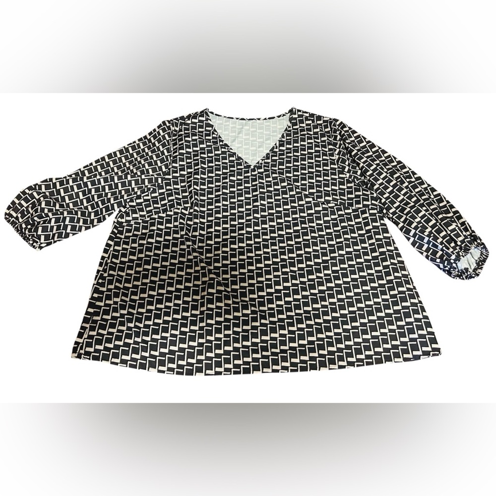SHEIN Monochrome Geometric Blouse